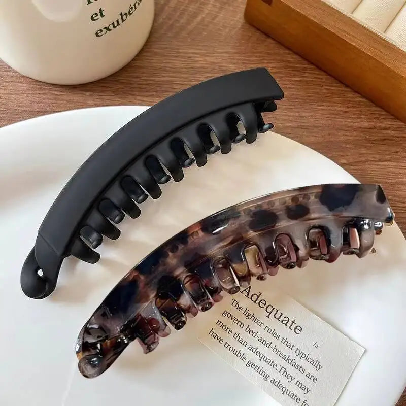 Premium Tortoiseshell Banana Hair Clip | Vintage Fish-Shaped Ponytail Clamp | D'AuraHaven
